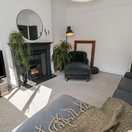 Top-notch Flat * 솔트번바이더씨