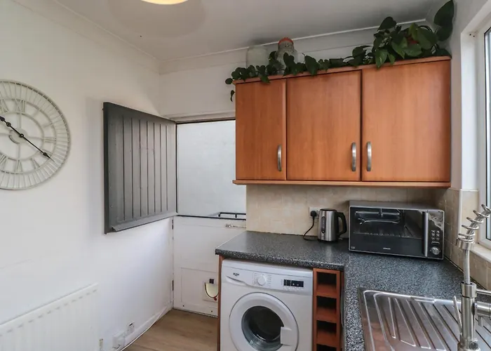 Top-notch Flat 솔트번바이더씨