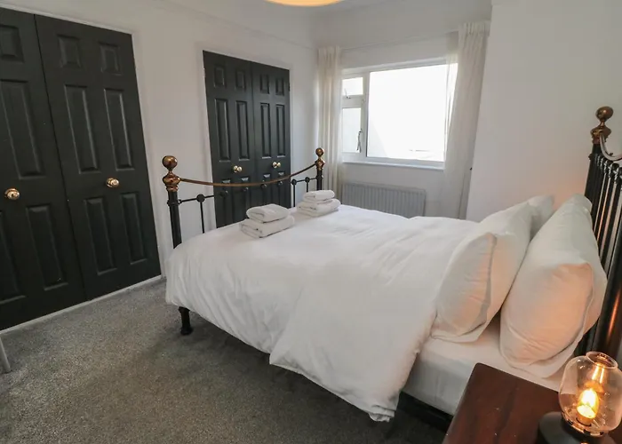 Top-notch Flat 아파트