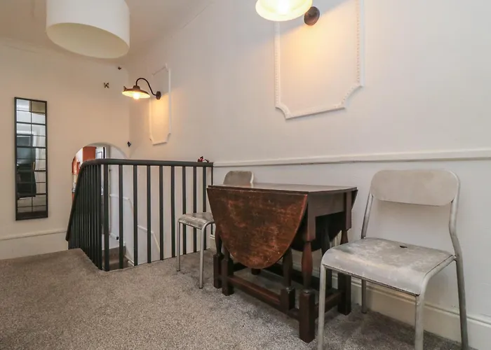 Top-notch Flat 아파트 솔트번바이더씨