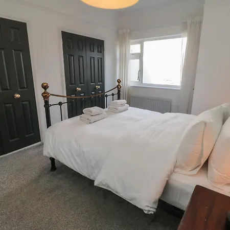 Top-notch Flat Apartment